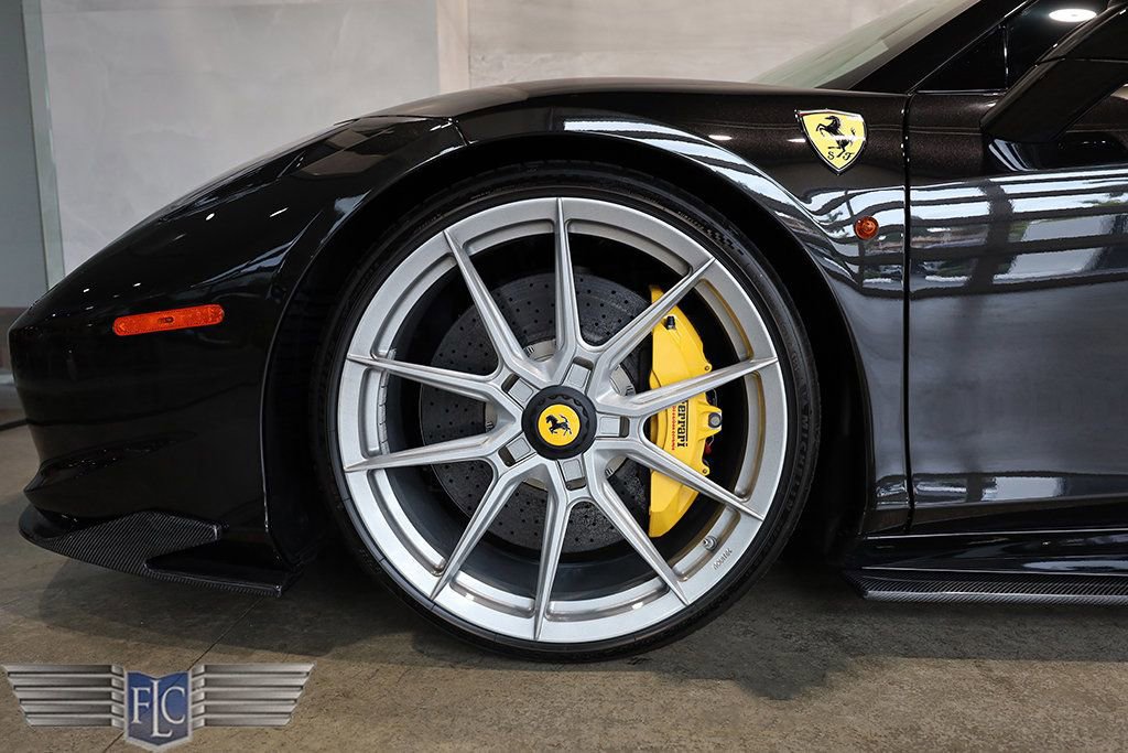 Used 2013 Ferrari 458 Spider RWD image 39