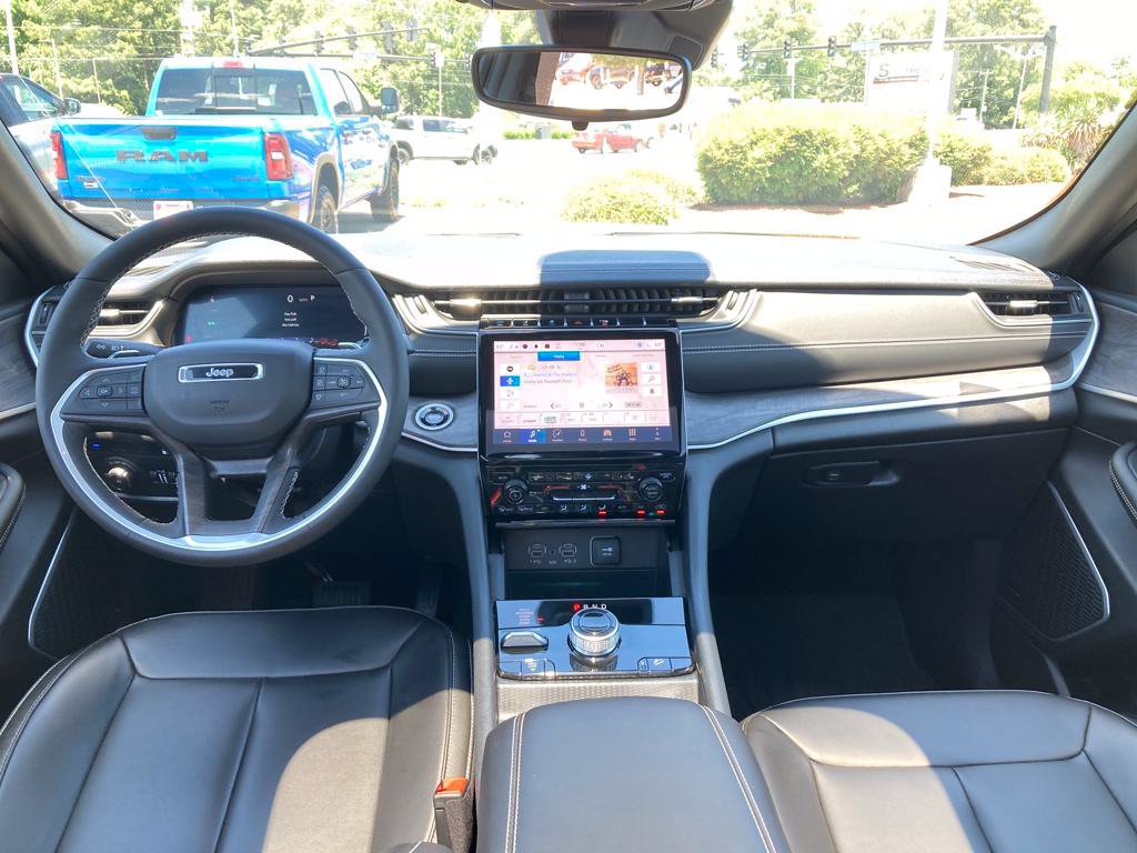 New 2024 Jeep Grand Cherokee Limited 4xe AWD/4WD image 13