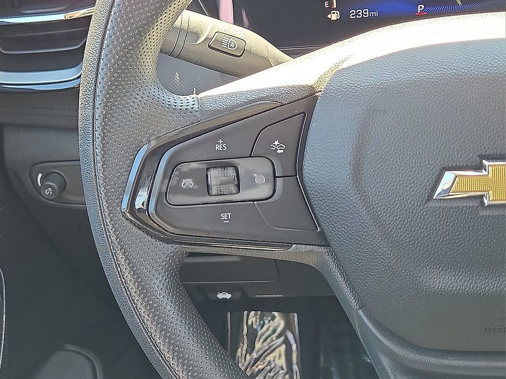 Used 2024 Chevrolet TrailBlazer LS FWD image 17