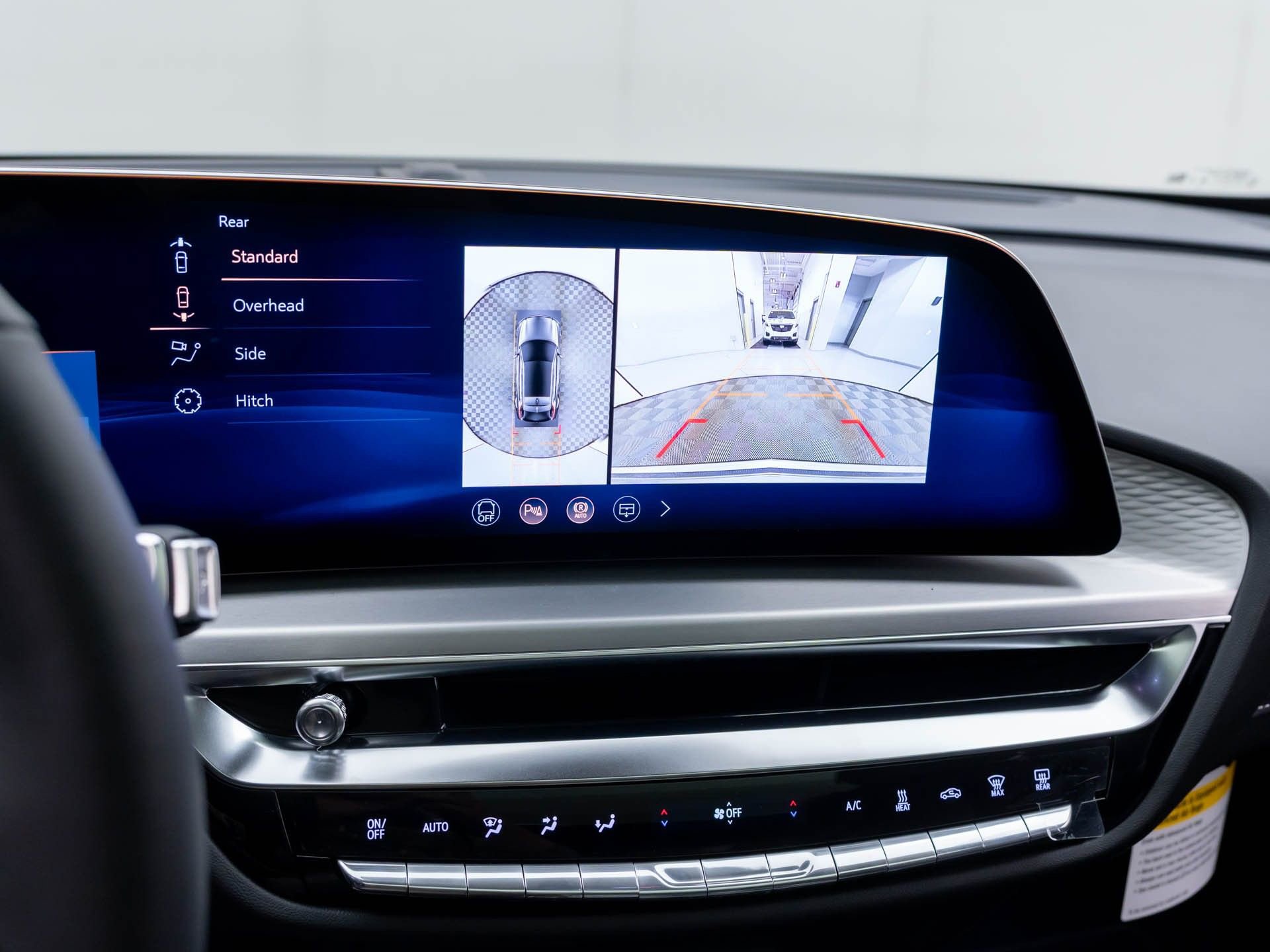 New 2026 Cadillac Lyriq Luxury RWD image 24