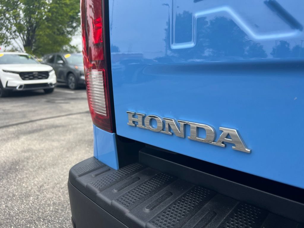 Used 2025 Honda Ridgeline TrailSport image 11