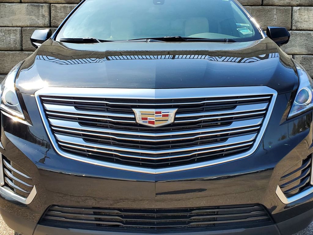 Used 2019 Cadillac XT5 AWD image 9