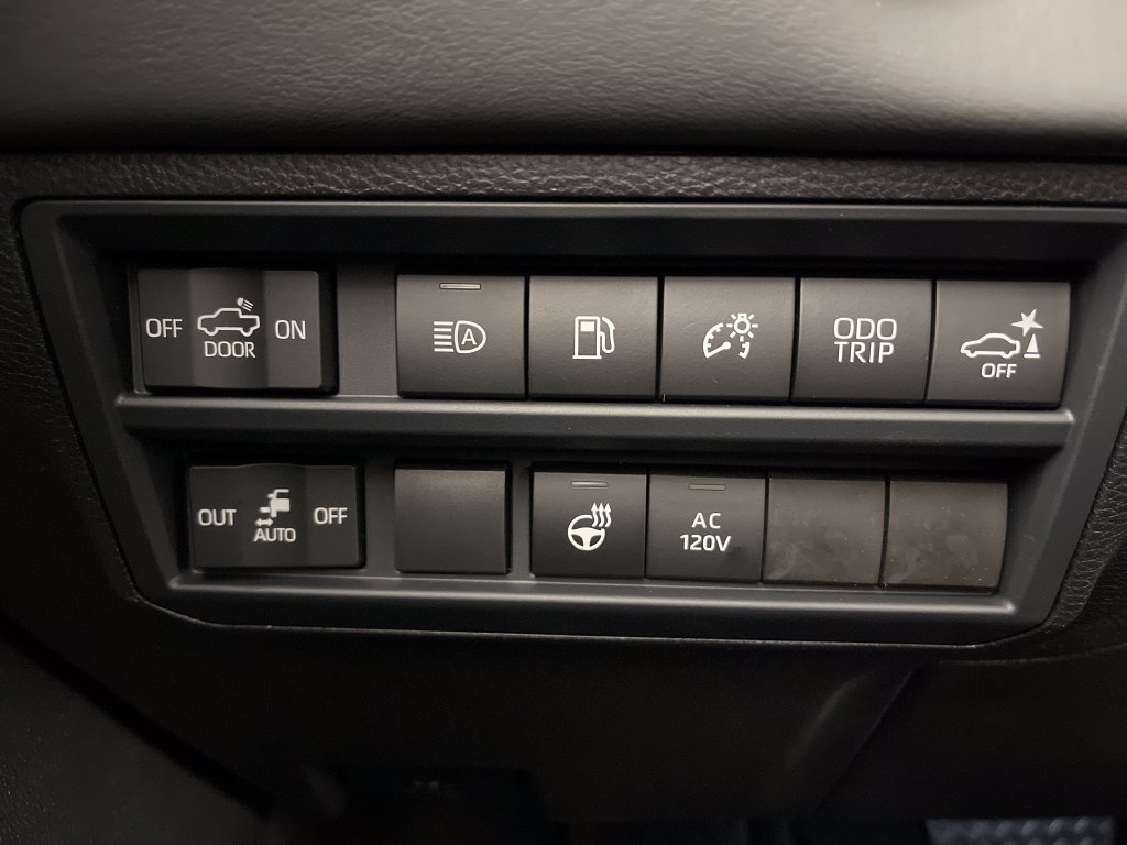 New 2026 Toyota Tundra Platinum AWD/4WD image 28
