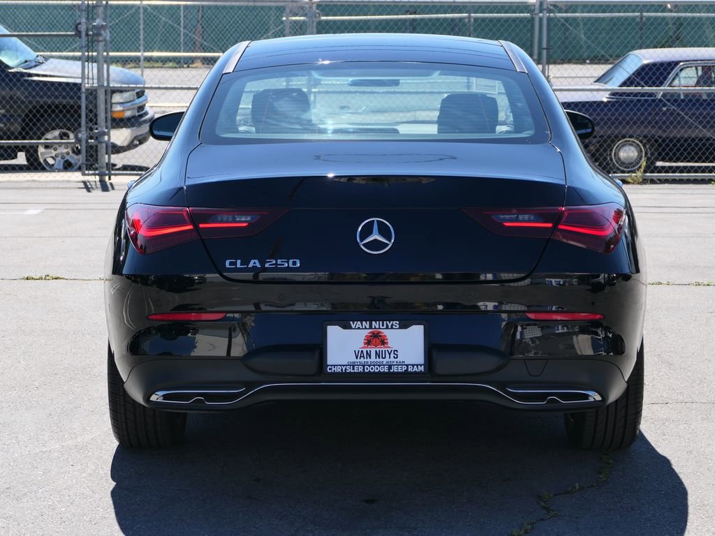 Used 2025 Mercedes-Benz CLA 250 image 6