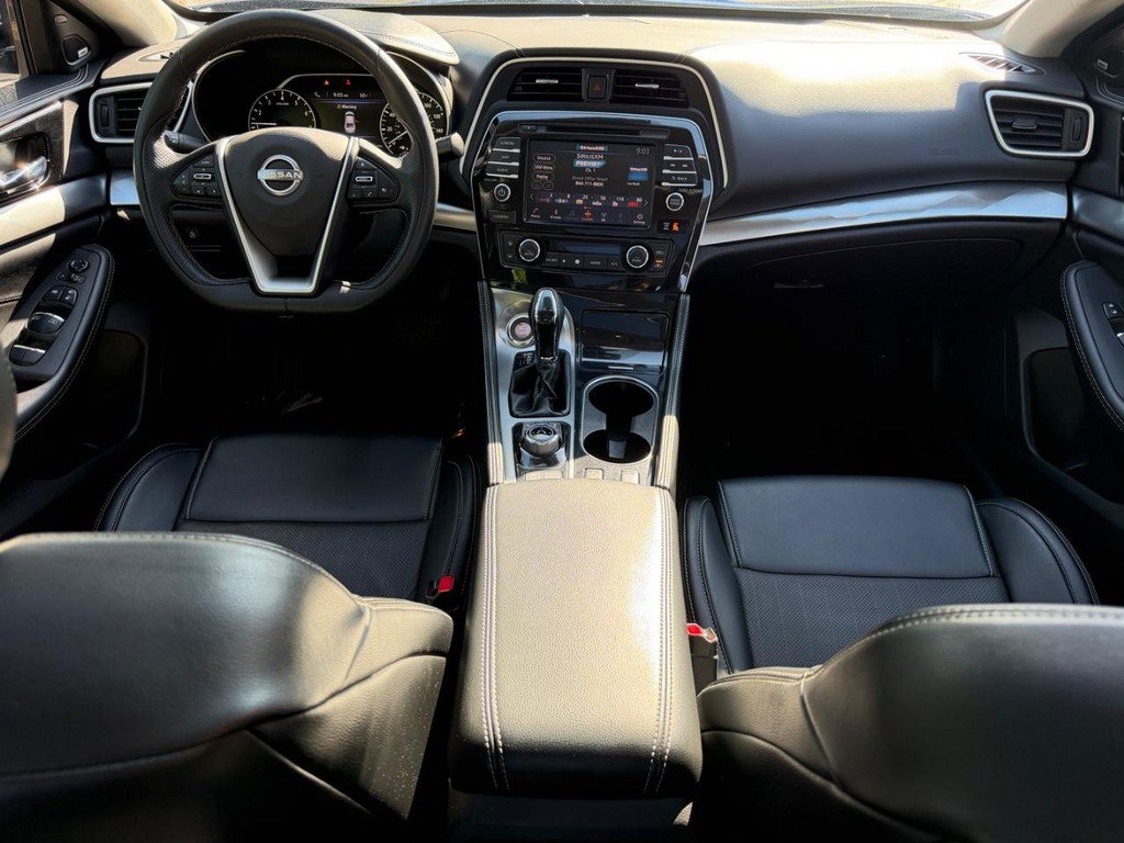 Used 2023 Nissan Maxima SL FWD image 11