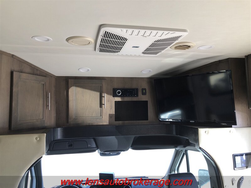 Used 2019 Mercedes-Benz Sprinter 170 image 17