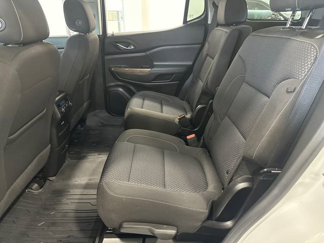 Used 2023 GMC Acadia SLE w/ LPO, Floor Liner Package FWD image 30