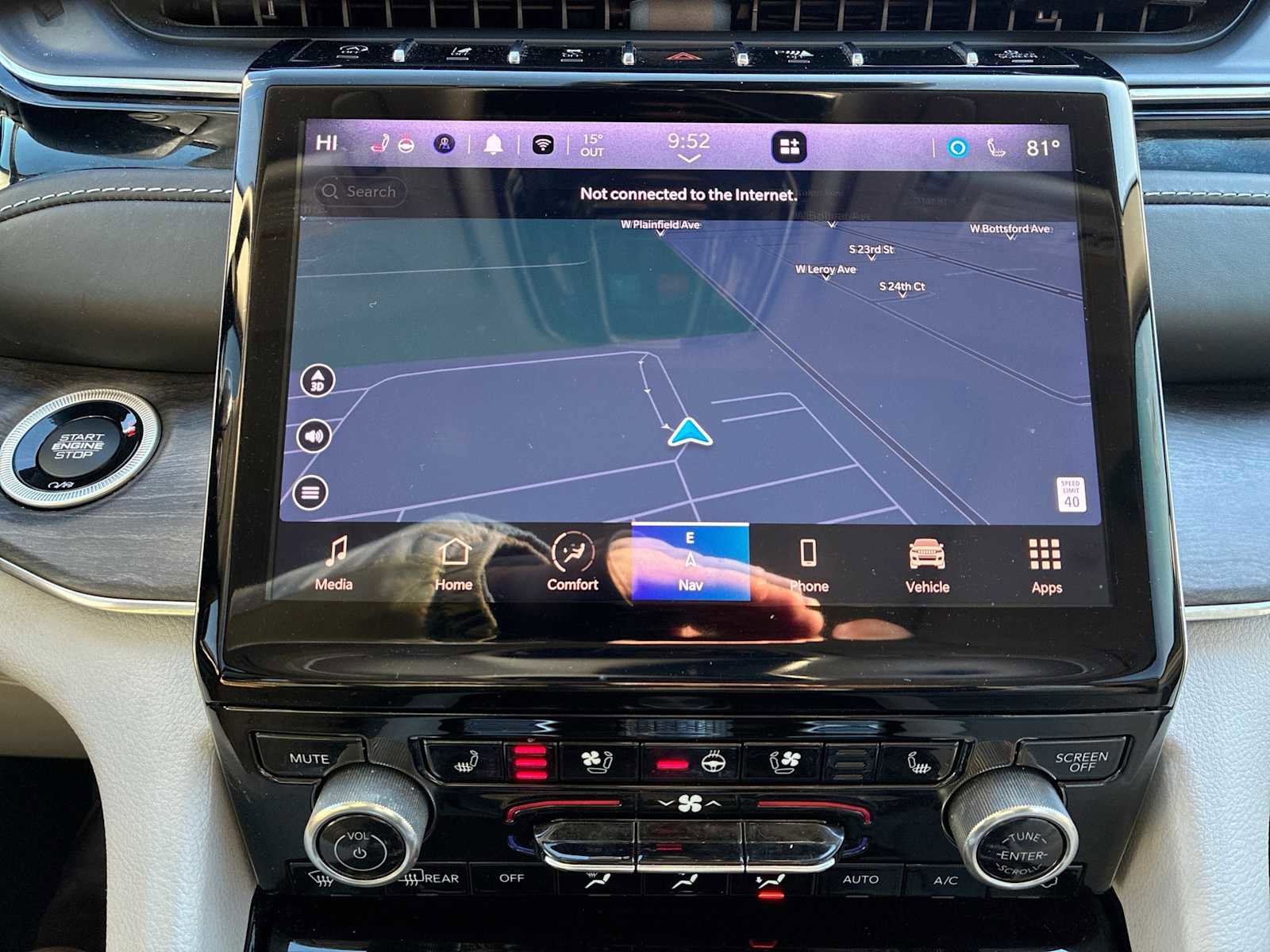 Used 2023 Jeep Grand Cherokee Overland w/ Advanced Protech Group III image 14