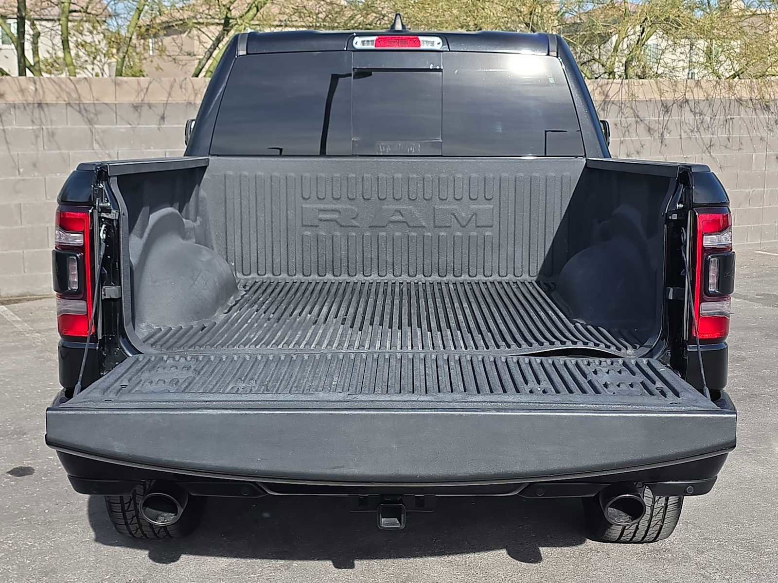 Used 2022 RAM 1500 Laramie image 22