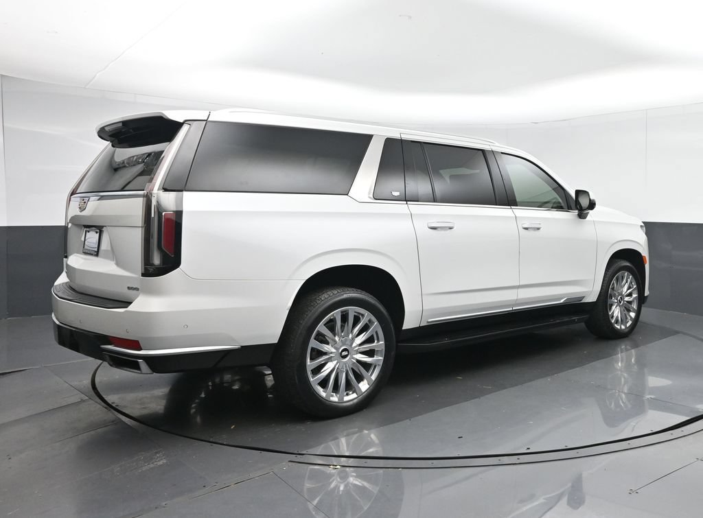 Used 2024 Cadillac Escalade ESV Premium Luxury w/ LPO, Floor Liner Package AWD/4WD image 7