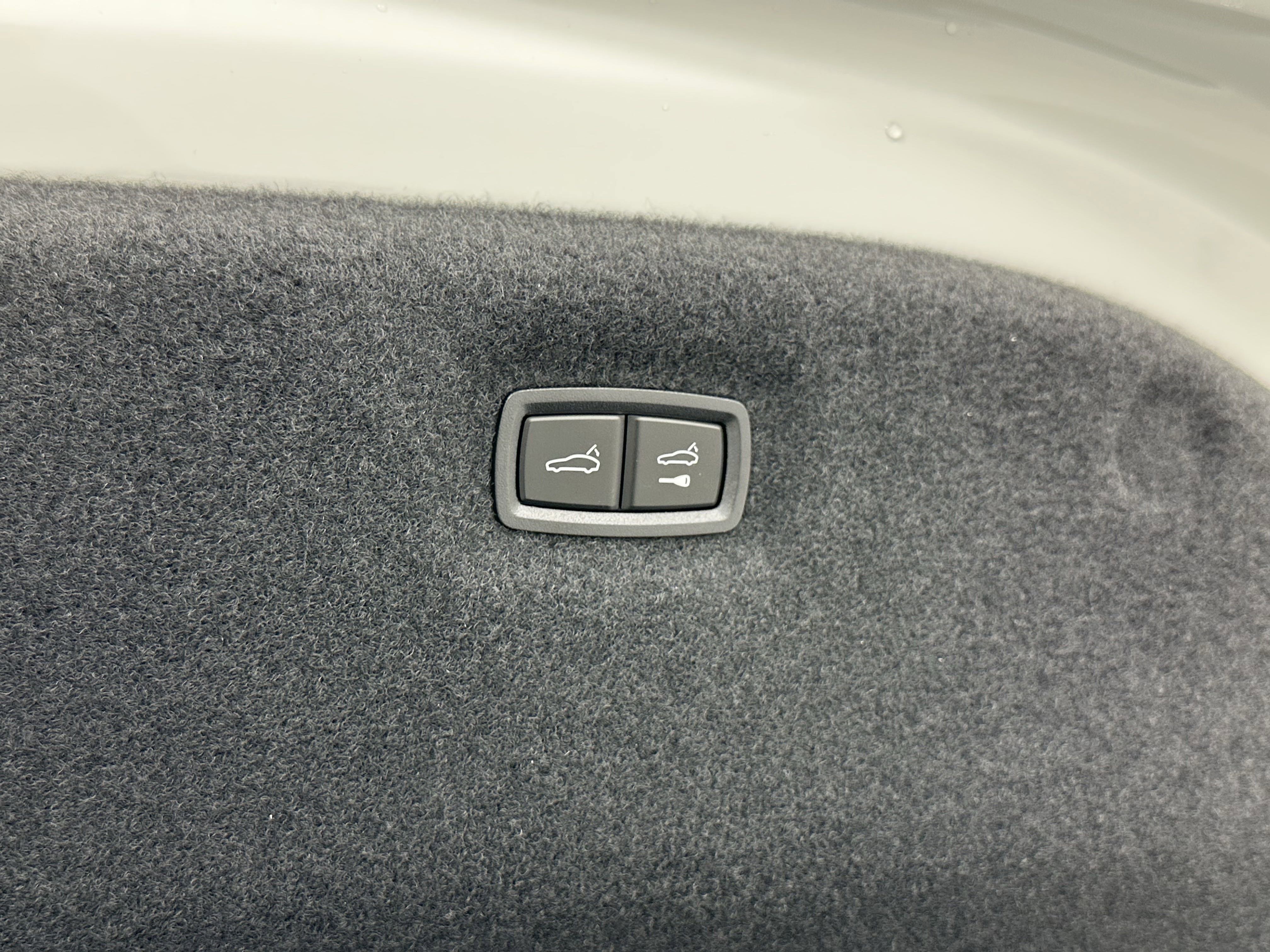 New 2025 Porsche Taycan image 62