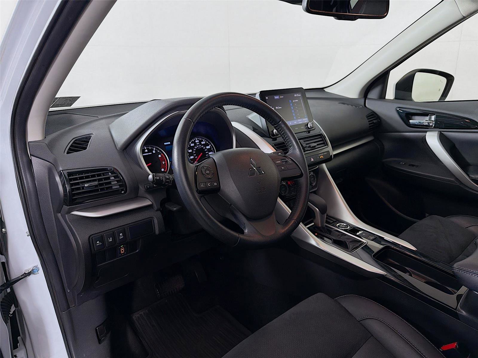 Used 2022 Mitsubishi Eclipse Cross SE AWD/4WD image 9