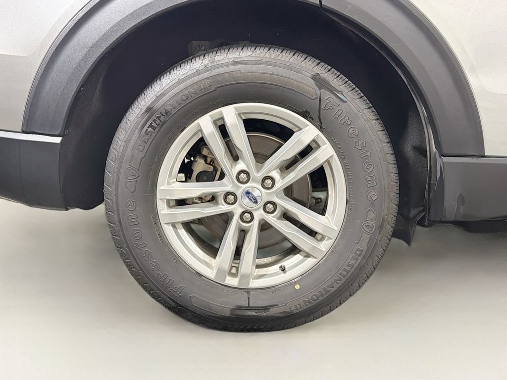 Used 2023 Ford Explorer 4WD image 32