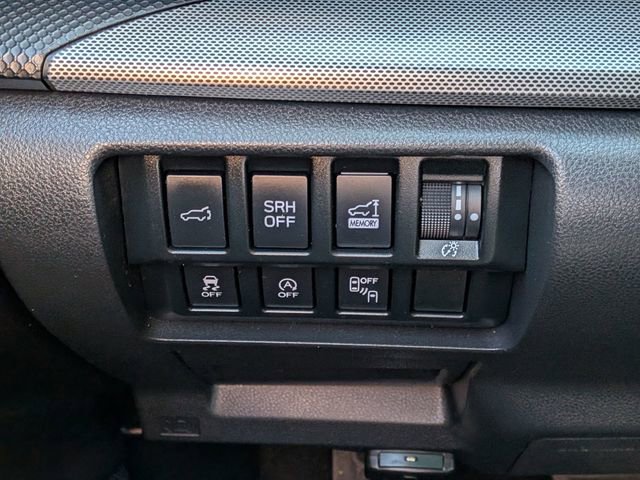 Used 2020 Subaru Forester Limited w/ Popular Package #3 AWD/4WD image 18