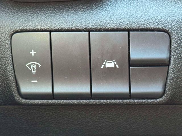 Used 2020 Kia Sportage LX image 19