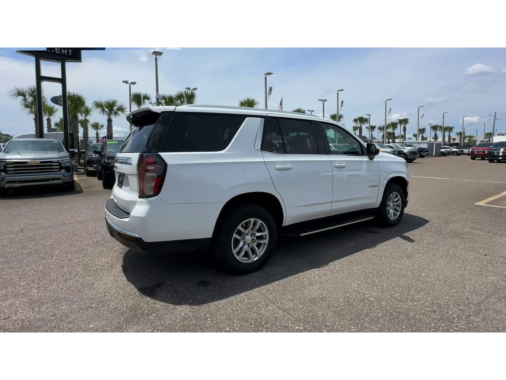 Used 2023 Chevrolet Tahoe LT RWD image 2