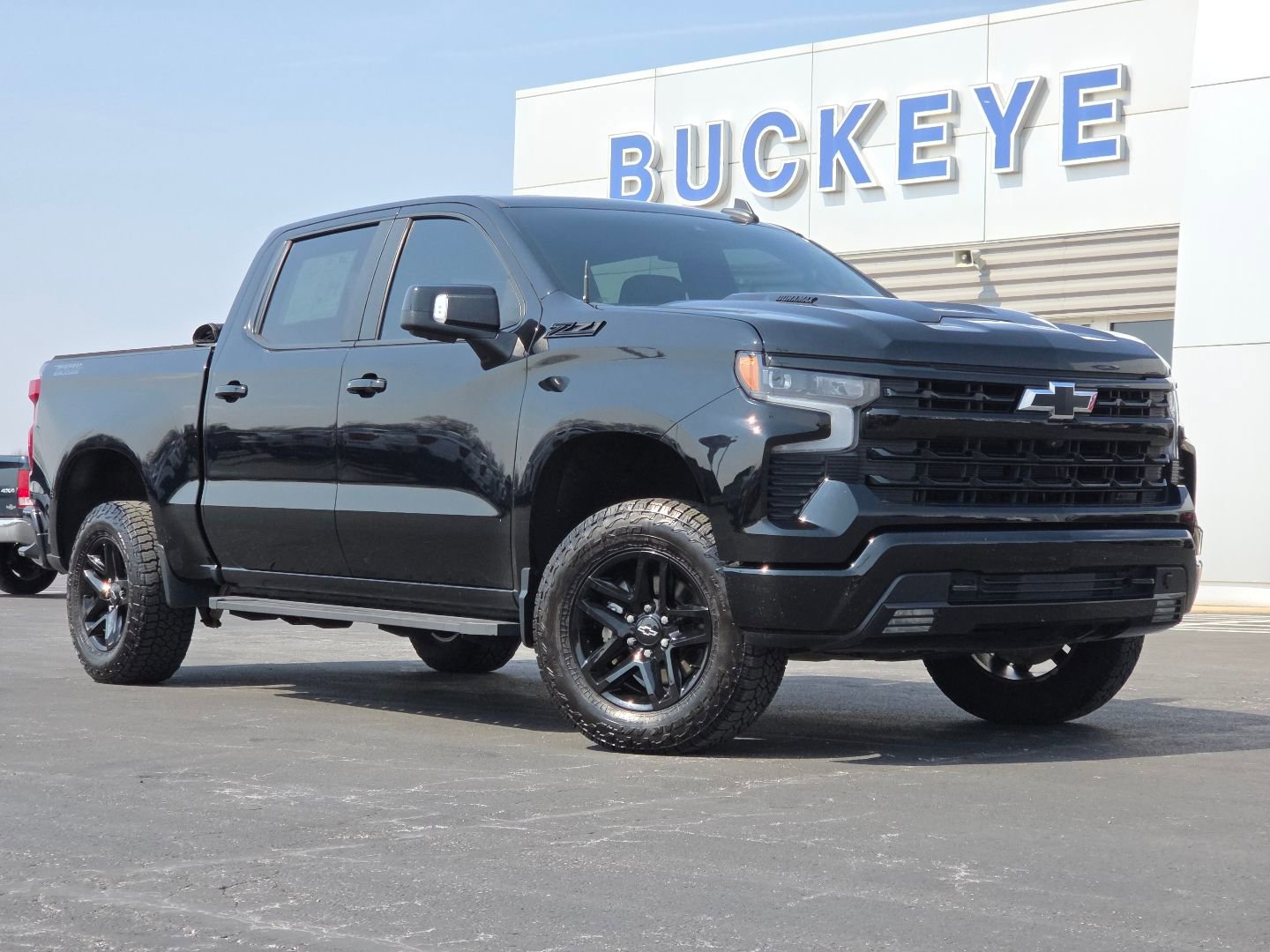 Used 2023 Chevrolet Silverado 1500 LT Trail Boss w/ LT Trail Boss Premium Package image 2