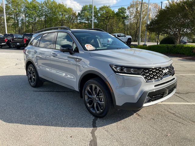 Used 2023 Kia Sorento SX Prestige image 3