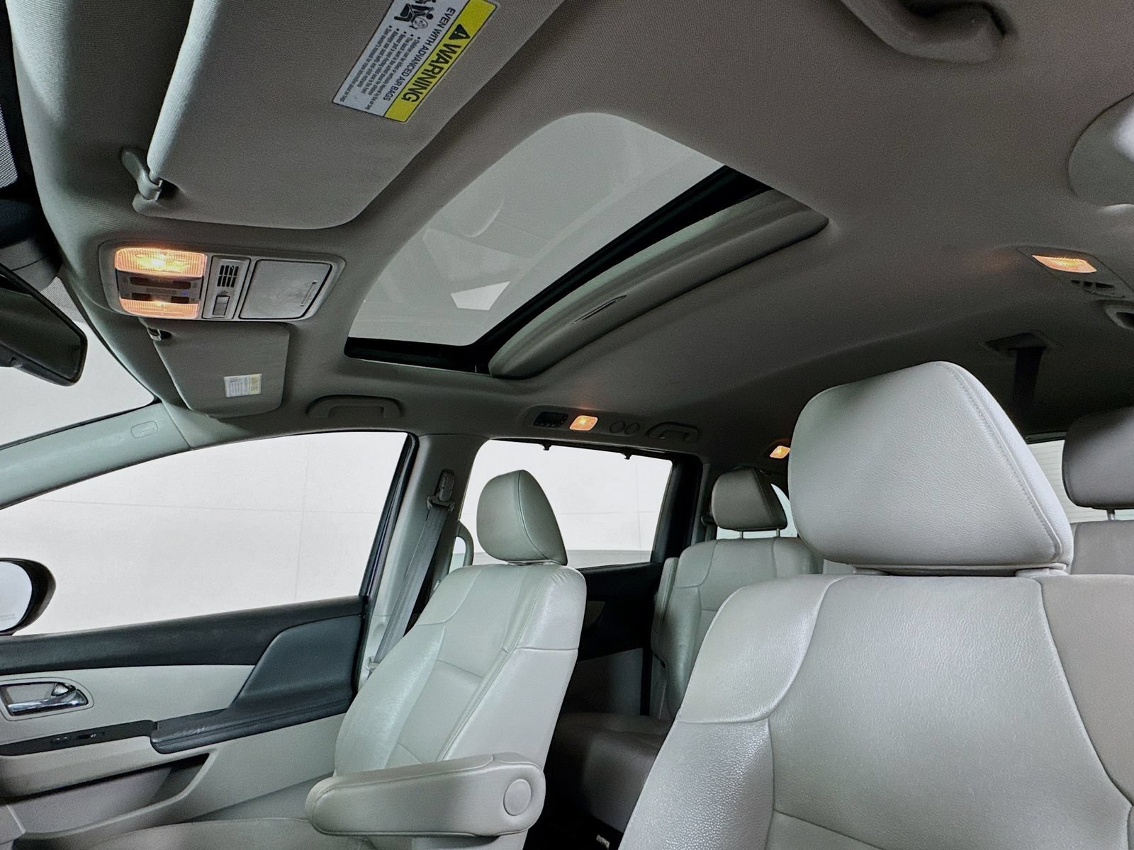 Used 2017 Honda Odyssey EX-L image 15