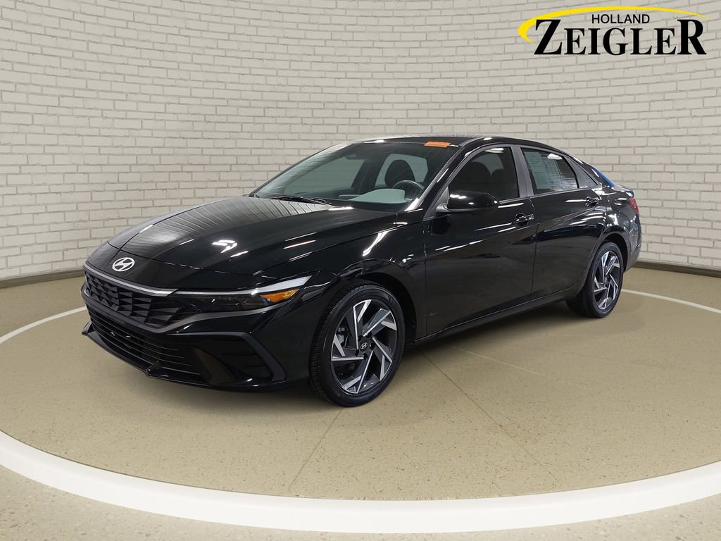 Used 2025 Hyundai Elantra Sport