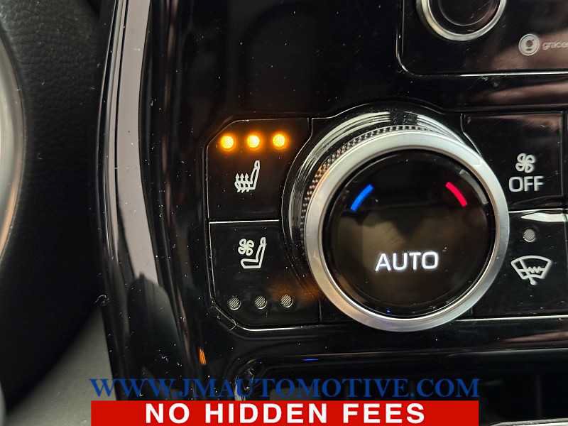 Used 2021 Toyota Highlander Limited AWD/4WD image 43