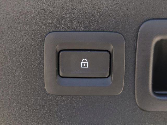 Certified 2026 MAZDA CX-30 AWD 2.5 S image 13