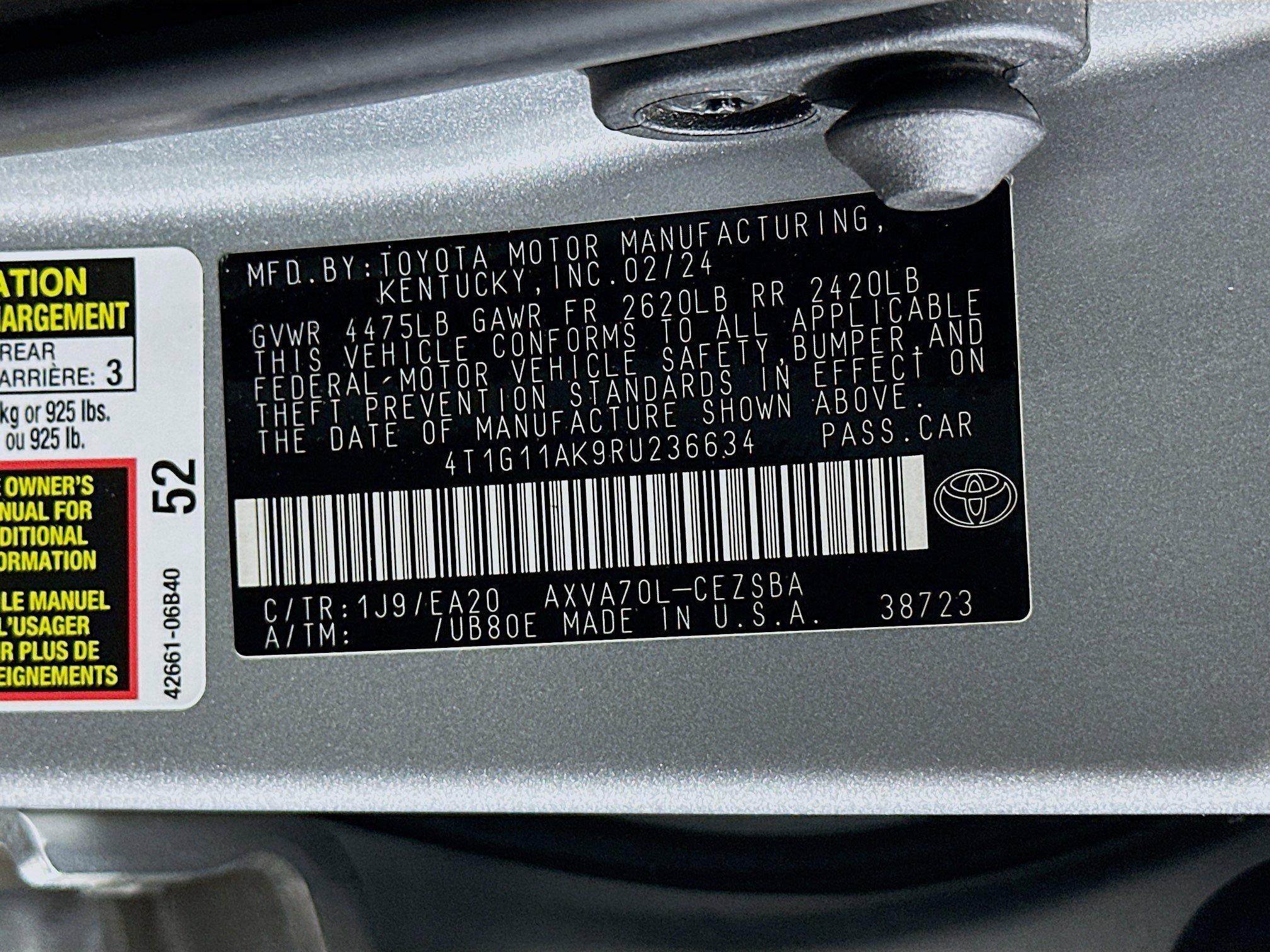 Used 2024 Toyota Camry SE FWD image 12