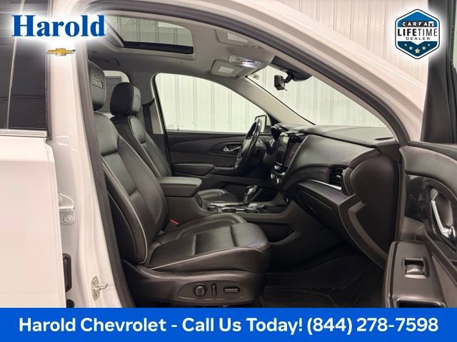 Used 2021 Chevrolet Traverse High Country AWD/4WD image 12