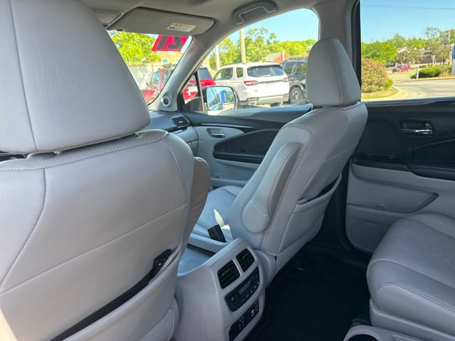 Used 2021 Honda Pilot Elite image 22