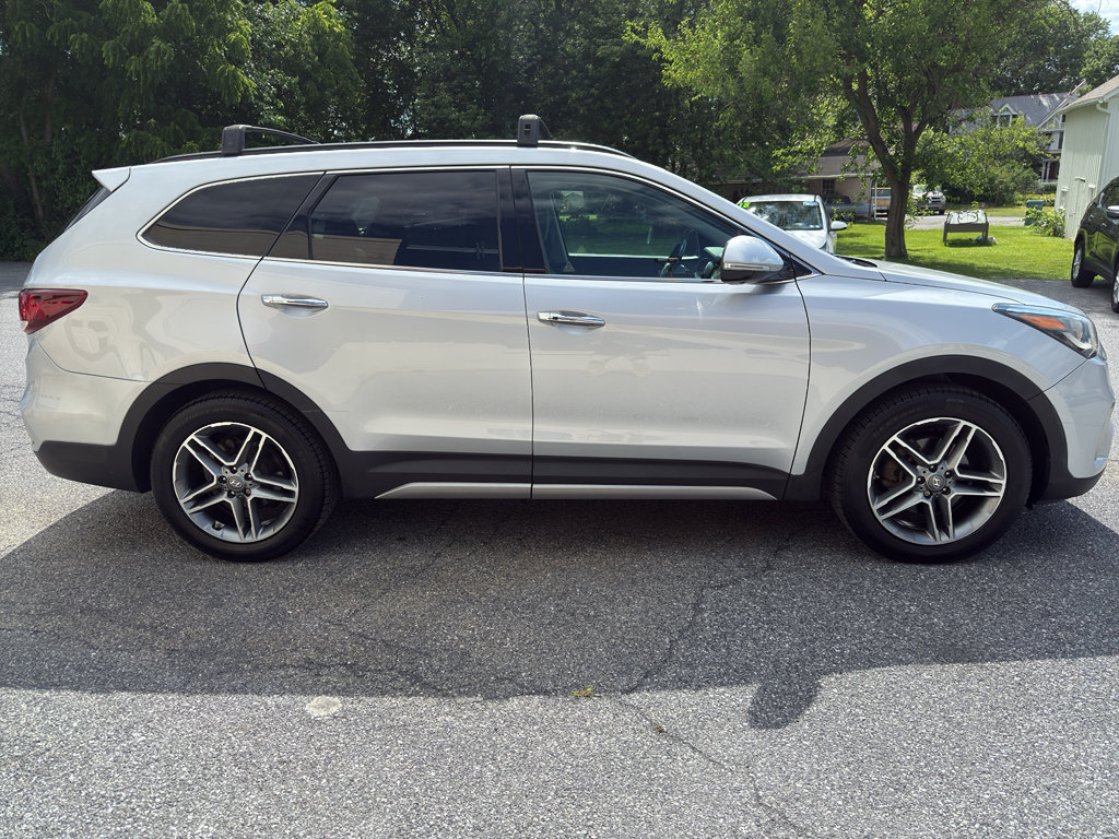 Used 2019 Hyundai Santa Fe XL AWD/4WD image 6