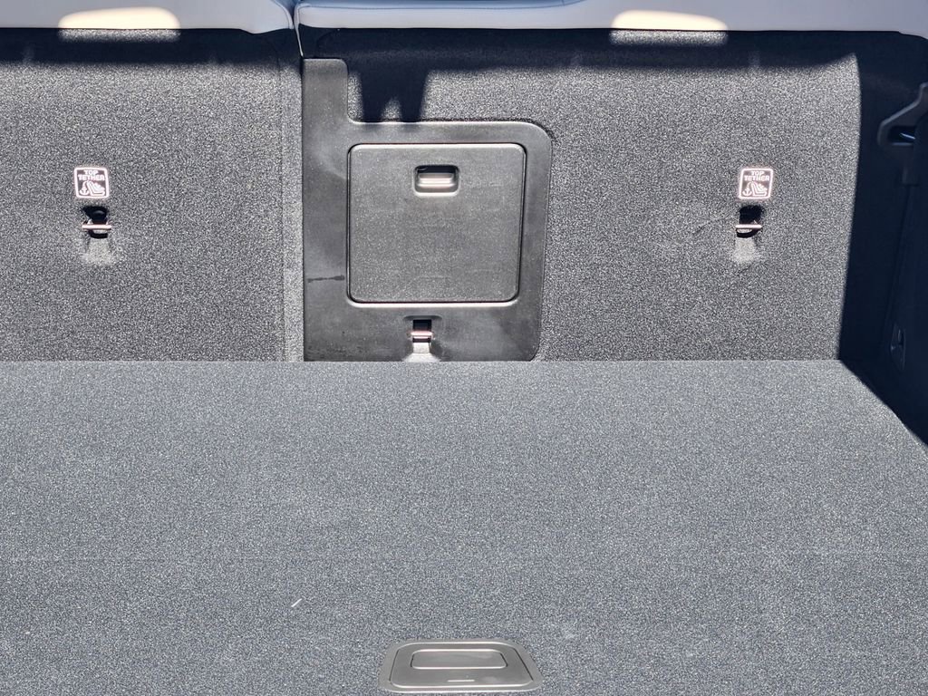 New 2026 Volvo XC60 T8 Plus w/ Protection Package Premier image 20