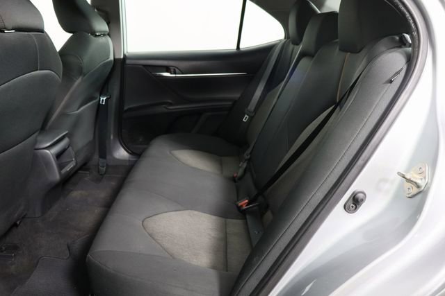 Used 2020 Toyota Camry LE image 16
