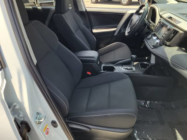Used 2016 Toyota RAV4 XLE FWD image 19