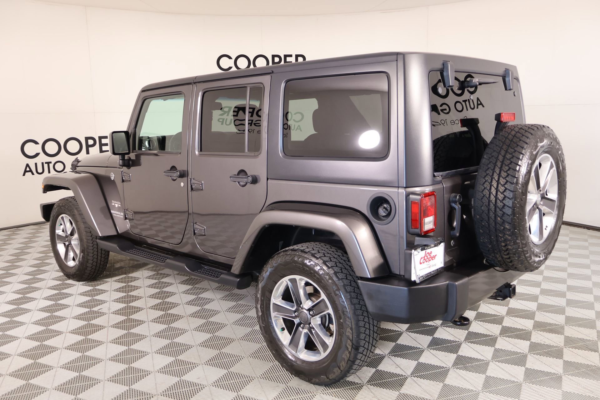 Used 2016 Jeep Wrangler Unlimited Sahara w/ Max Tow Package image 21