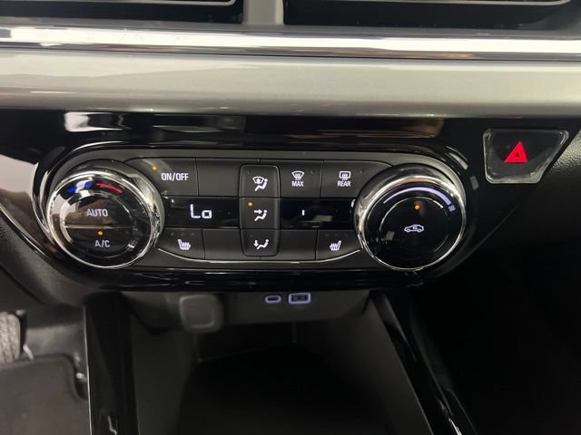 New 2026 Chevrolet Trax LT w/ Driver Confidence Package FWD image 21