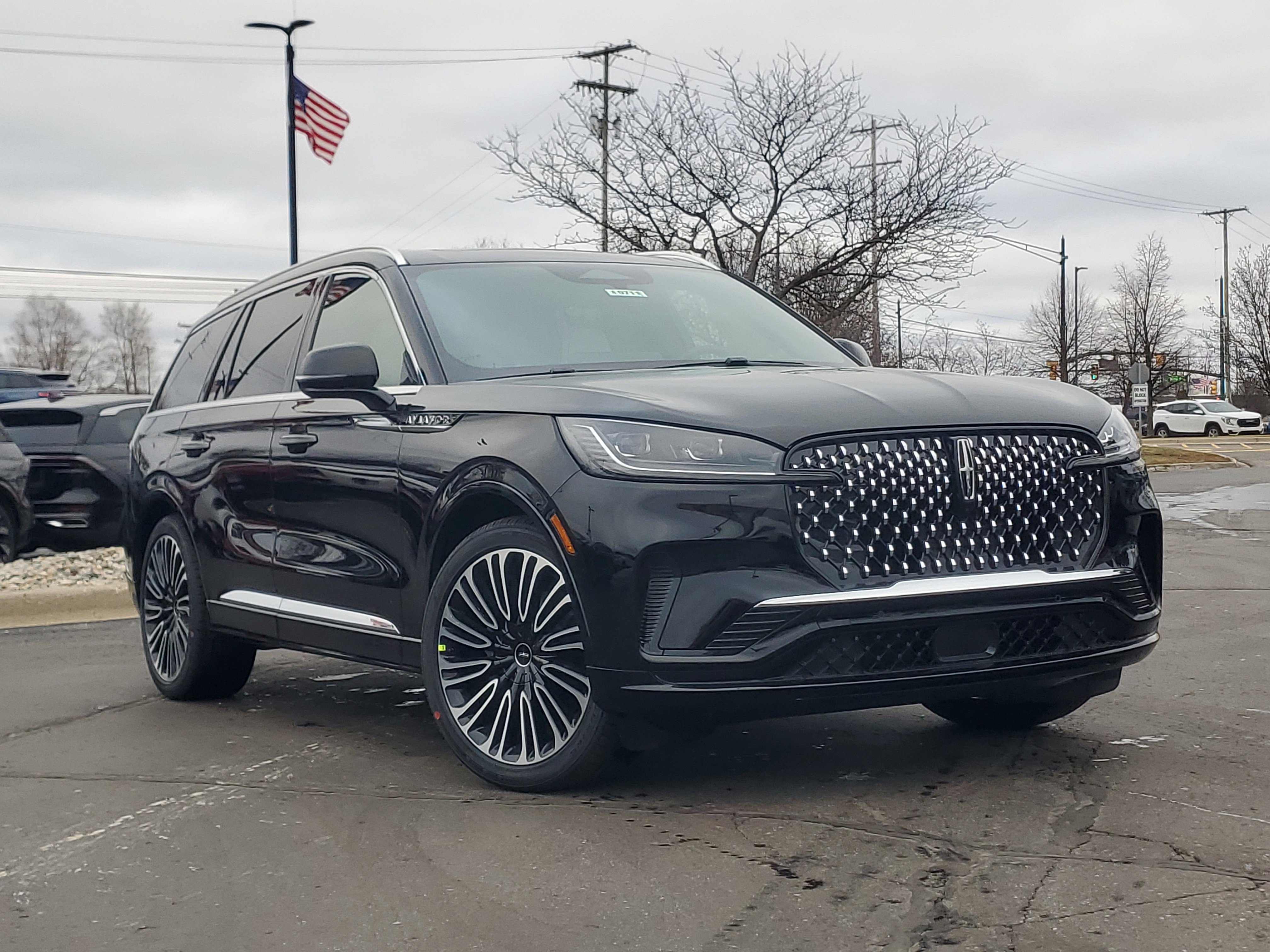 New 2026 Lincoln Aviator Black Label w/ Dynamic Handling Package image 1