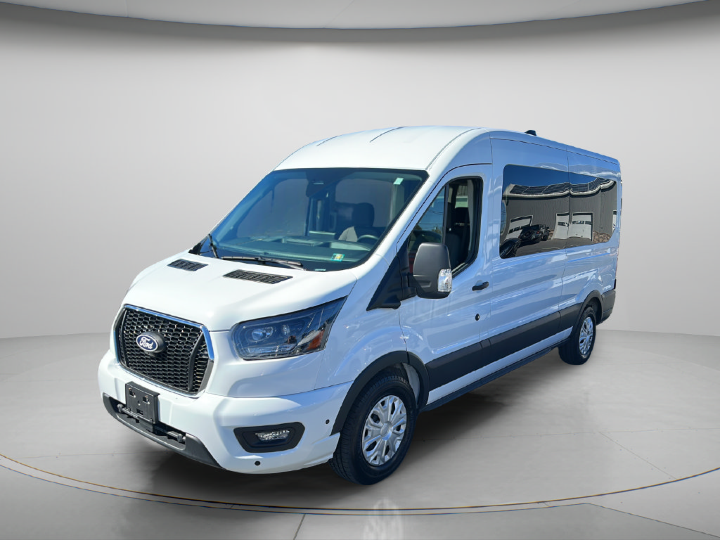 Used 2026 Ford Transit 350 XLT RWD image 3