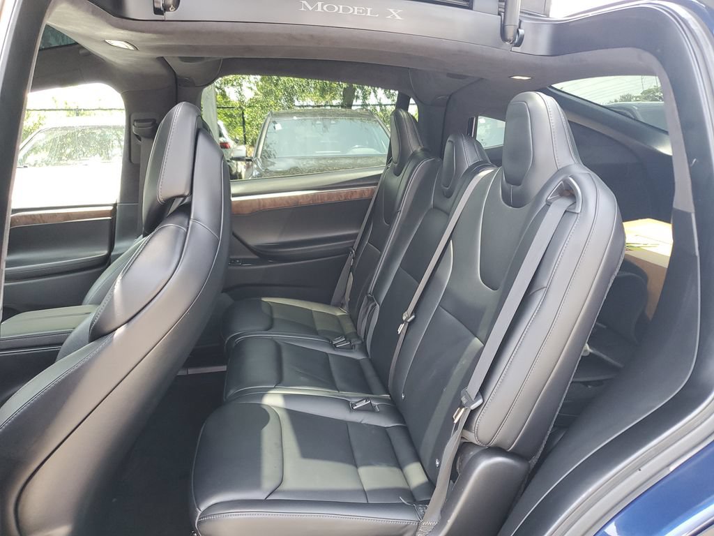 Used 2017 Tesla Model X 75D AWD/4WD image 12