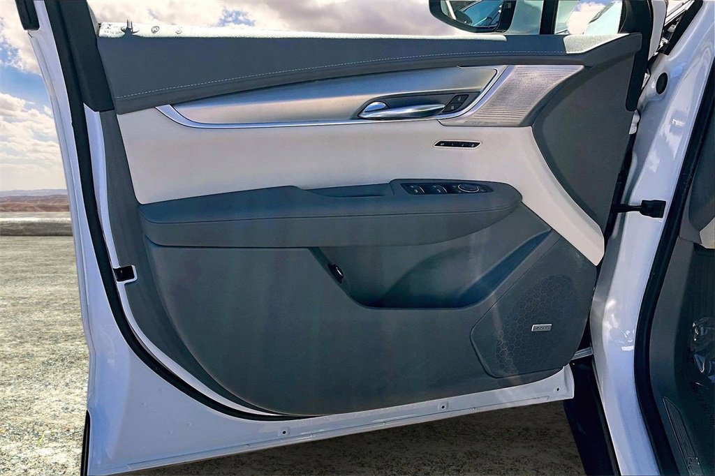 Certified 2022 Cadillac XT5 Premium Luxury image 20