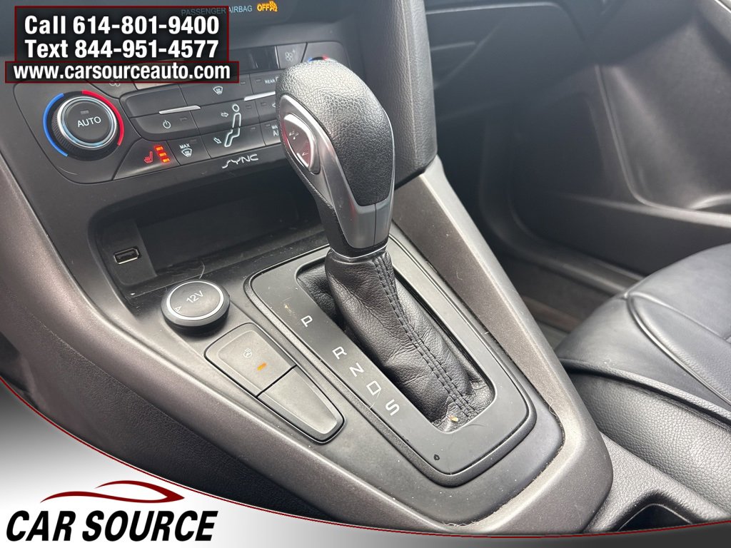 Used 2017 Ford Focus SEL w/ Cold Weather Package image 15