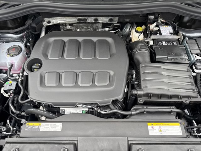 New 2026 Volkswagen Tiguan SE R-Line AWD/4WD image 31