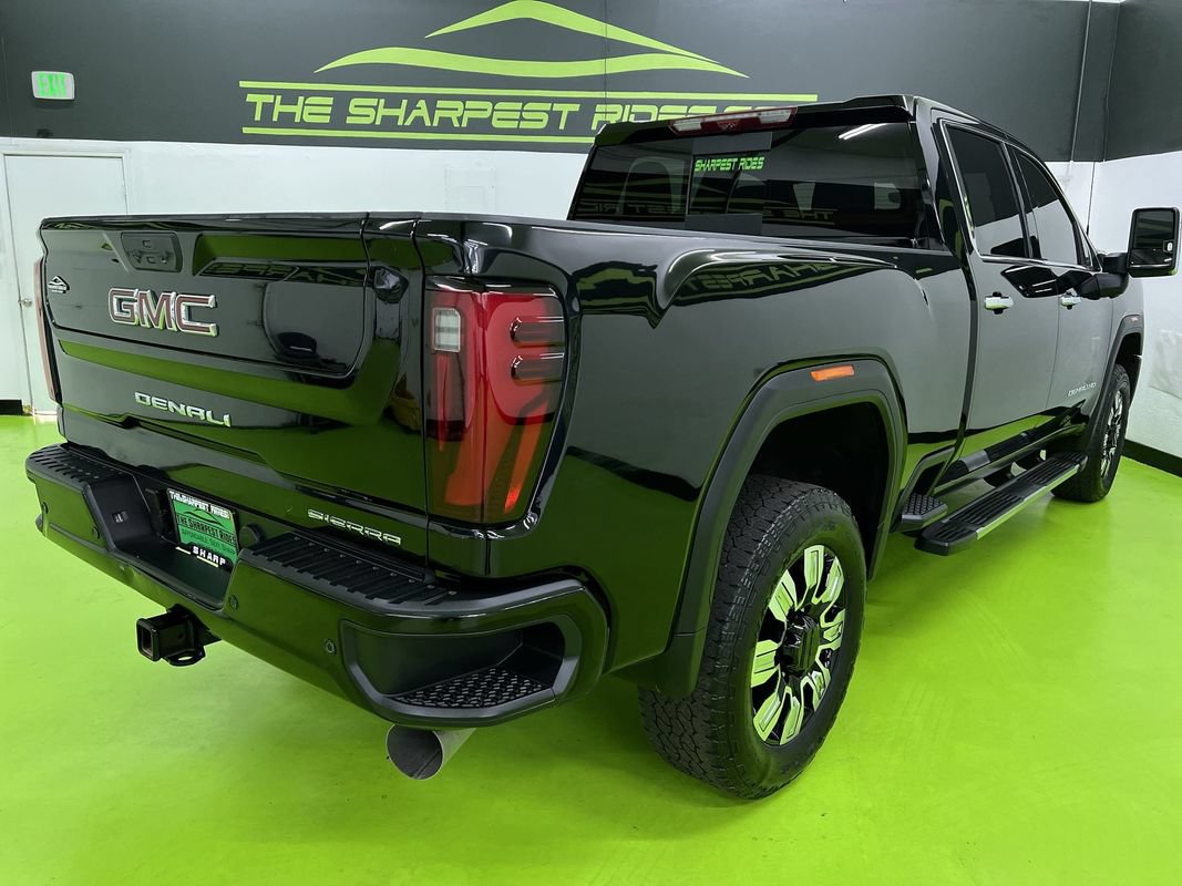 Used 2025 GMC Sierra 3500 Denali w/ Denali Reserve Package AWD/4WD image 10