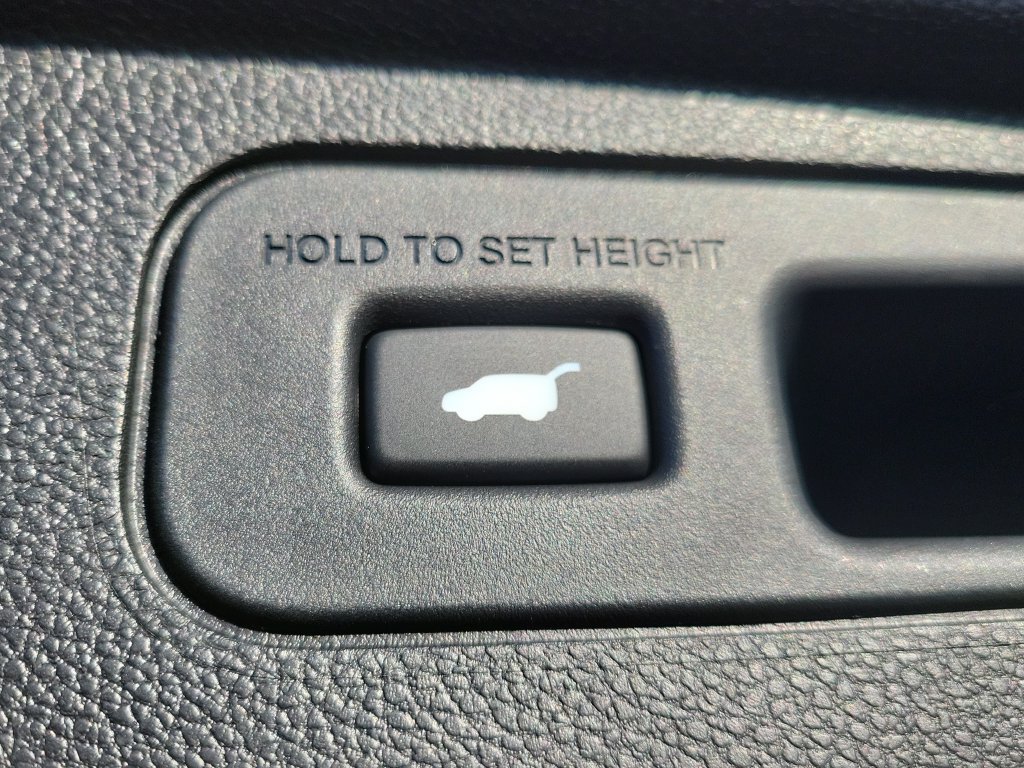 Certified 2026 Honda Odyssey Touring image 13
