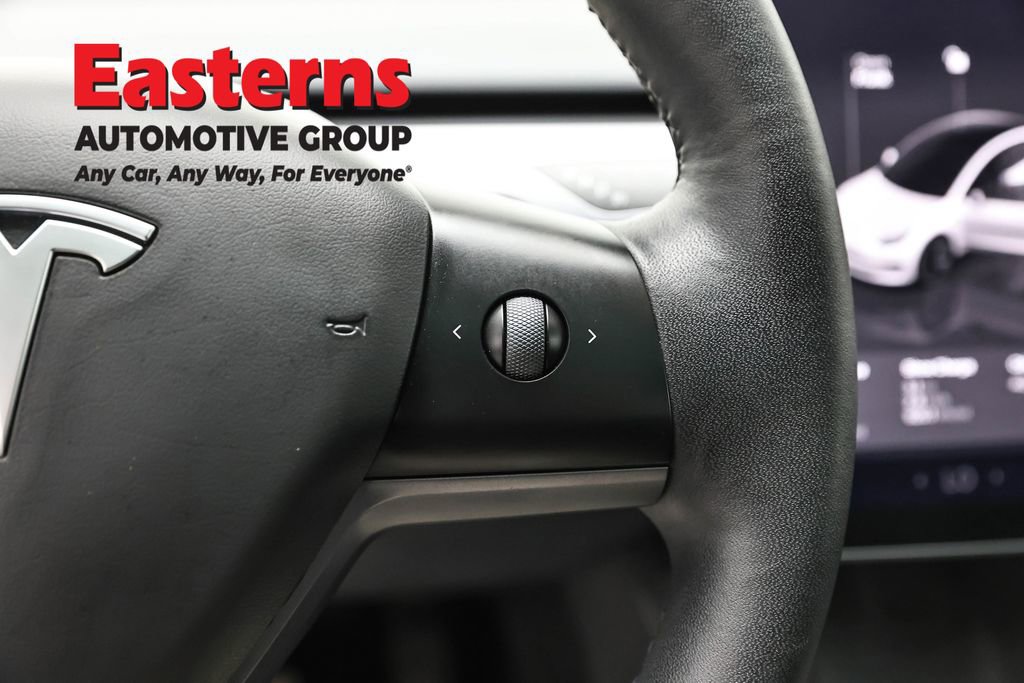 Used 2023 Tesla Model 3 Standard Range RWD image 16