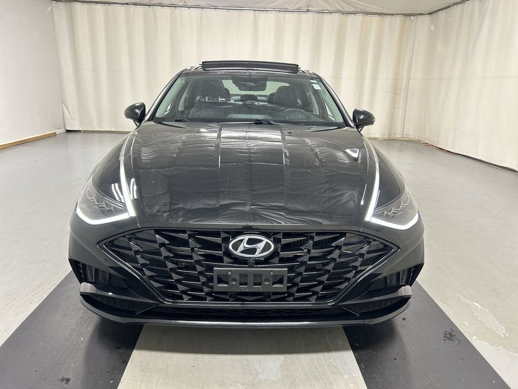 Used 2022 Hyundai Sonata Limited FWD image 3
