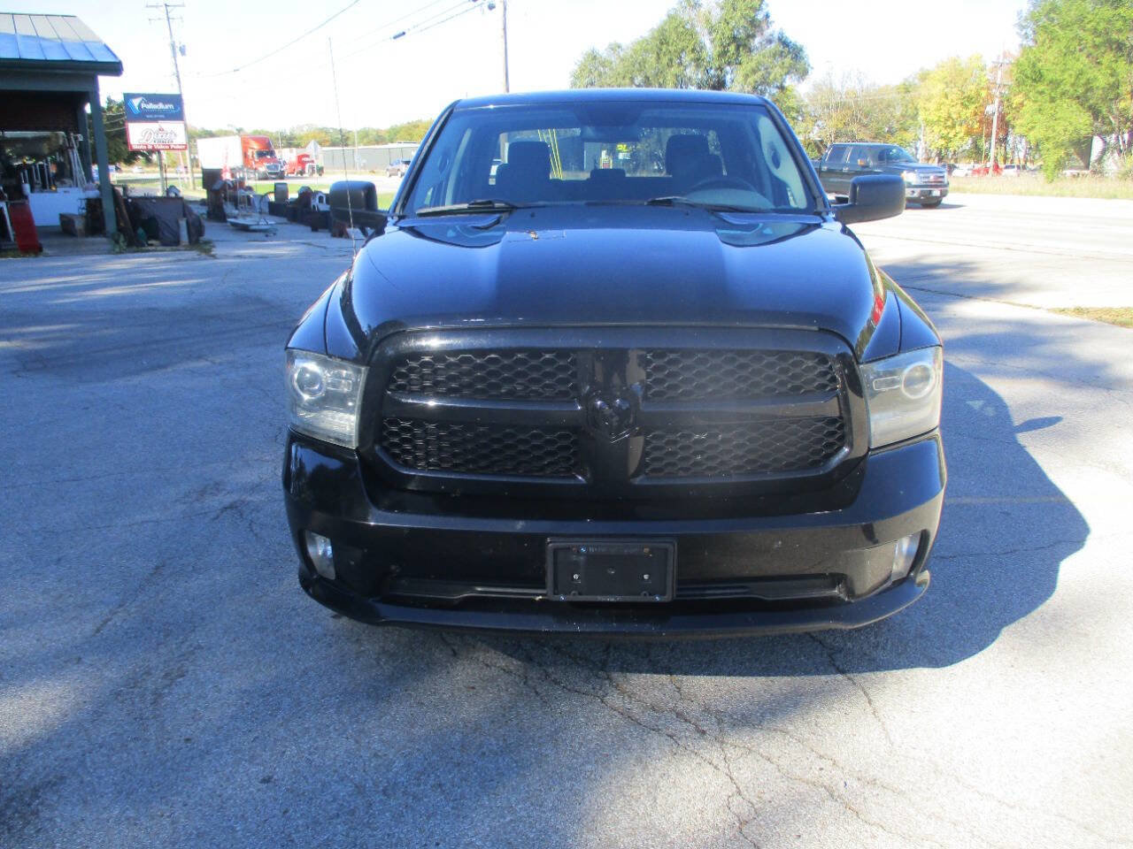 Used 2014 RAM 1500 Express w/ Black Ram 1500 Express Group image 7