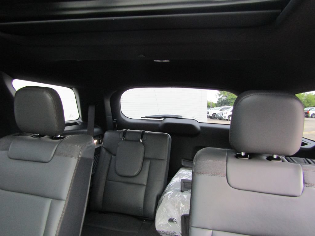 New 2027 Ford Explorer Active w/ Active Comfort Package AWD/4WD image 29