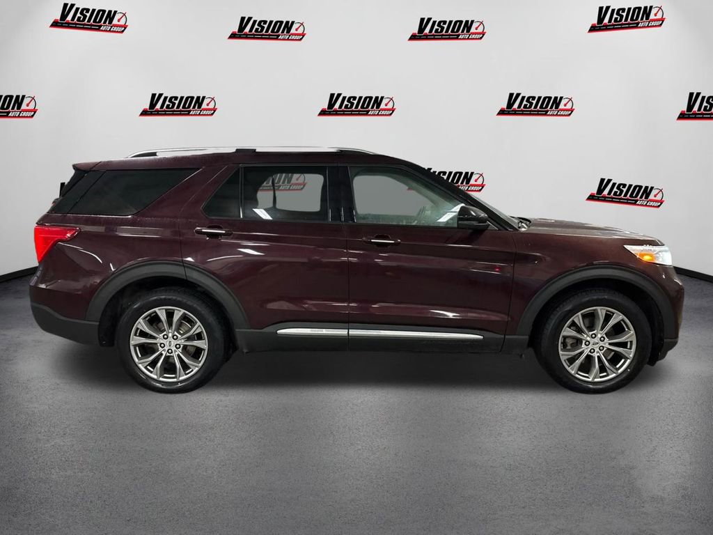 Used 2022 Ford Explorer Limited w/ Equipment Group 301A image 4