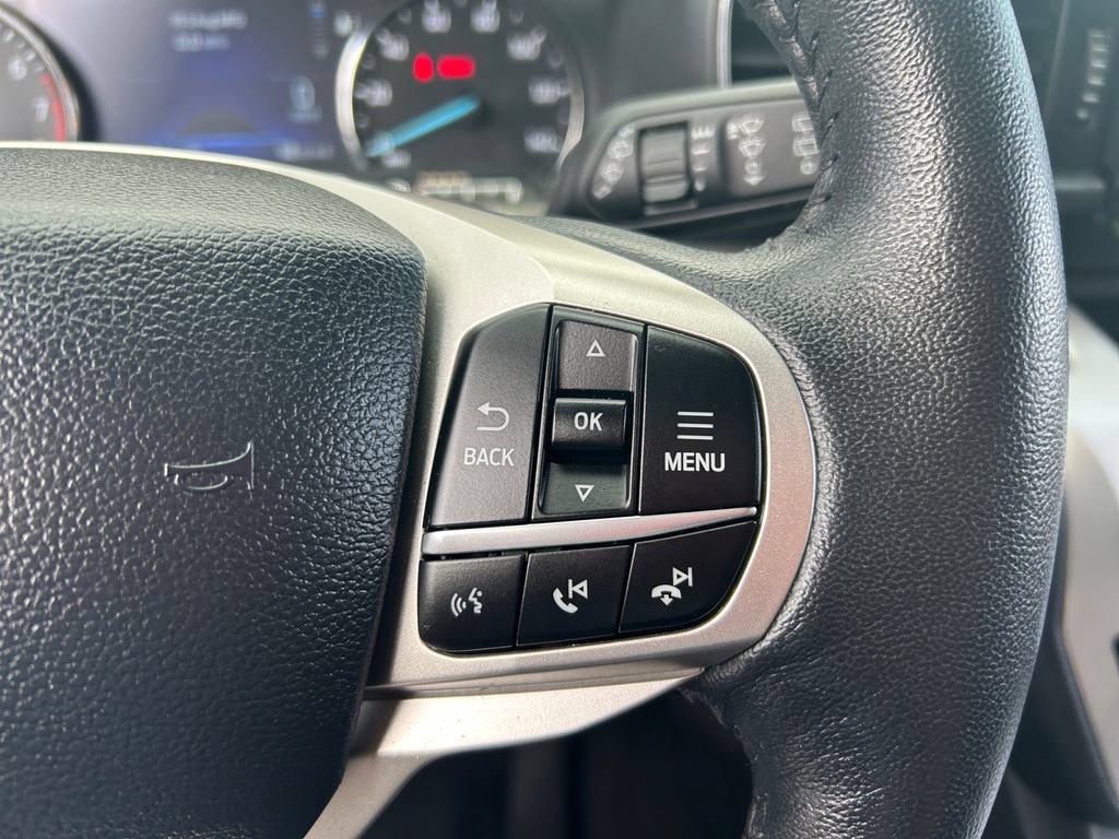 Used 2024 Ford Explorer XLT w/ Equipment Group 202A AWD/4WD image 28