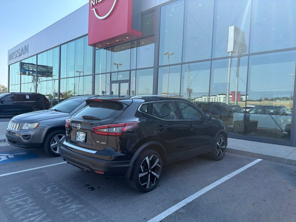 Used 2022 Nissan Rogue Sport SL w/ Premium Package AWD/4WD image 5